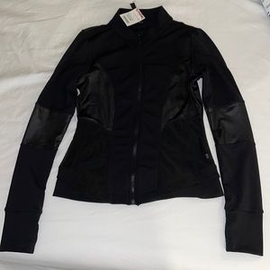 90 degrees by reflex jacket.